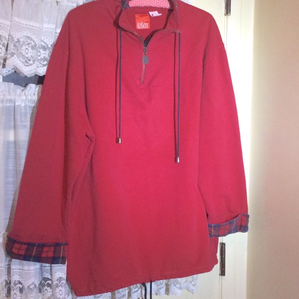Liz & Co Red Long SleevevSweatshiry Hoodie